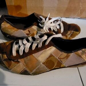 Coach tennis shoes brown and gold accents